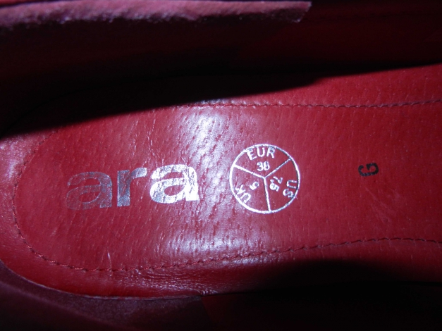 Halbschuhe von Ara, Rot mit Weiß