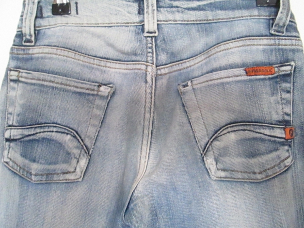 Jeans v. freesoul