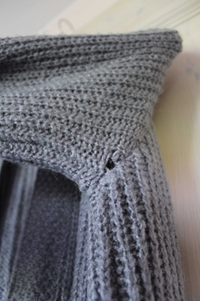 Grauer Strickcardigan von Primark