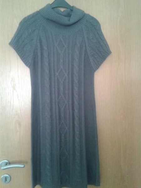 Strickkleid in grau