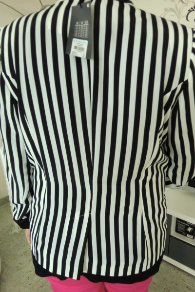Gestreifter Boyfriendblazer schwarz weiß Jacke Streifen Stripes neu 38 S M