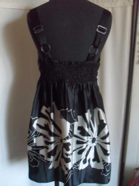 ganz leichtes Kleidchen