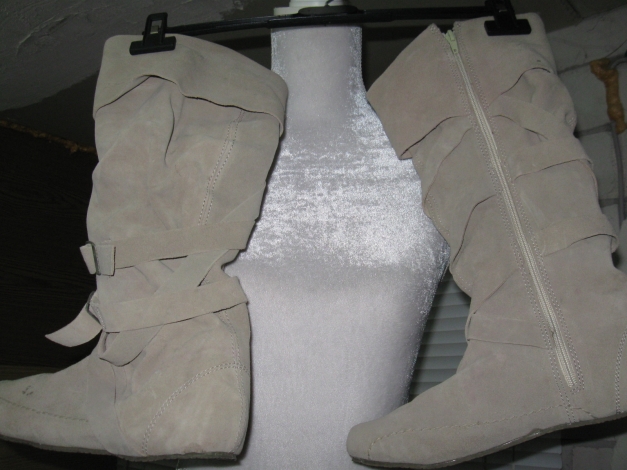 *** NEU ~ Stilvolle ~ Wadenhohe ~ Stiefel ***