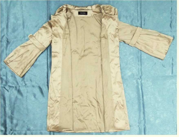 Nicowa Damen-Mantel halblang - Oberstoff 100 % Seide - hellgold glänzend - Größe 44