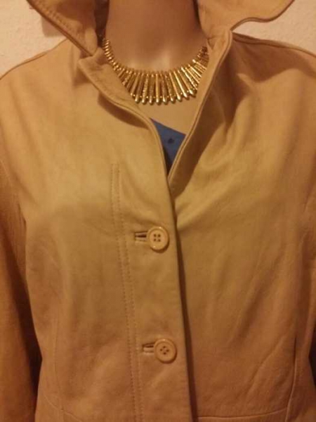 Schöne Echte Leder Jacke in Sandfarbe / HI Buxter
