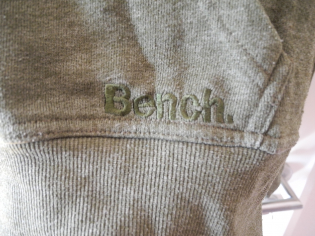 Bench Pullover