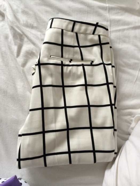 Einmal getragene Slacks Hose