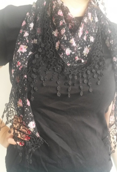 leichtes Blümchentuch