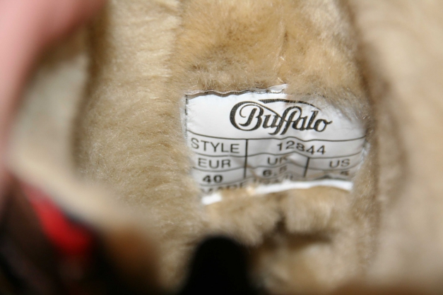 Gefütterte Winterstiefel von Buffalo