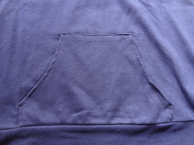 blauer Pulli mit großem Kragen Gr. 38 M Kängurutasche Hoodie