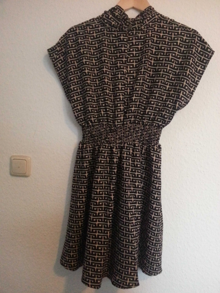 schickes Kleis mit Schluppe