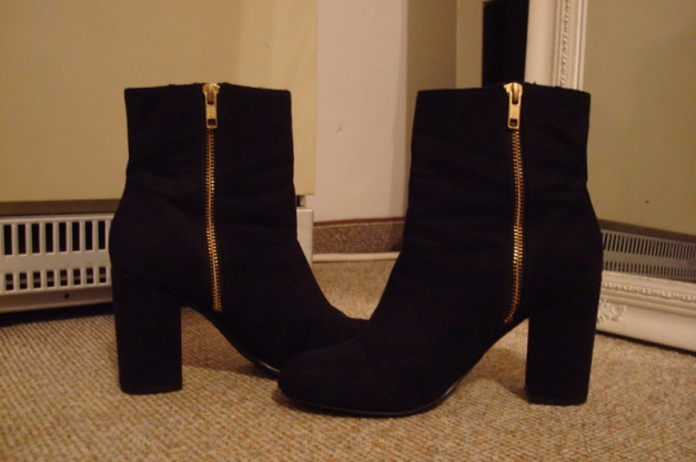 Stiefel, Stiefeletten, Boots, Blockabsatz, schwarz, gold, Wildleder-Imitat #H&M