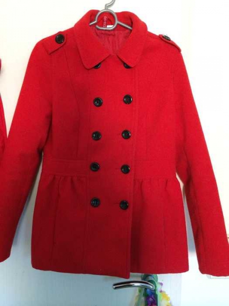 roter halblanger Mantel H&M