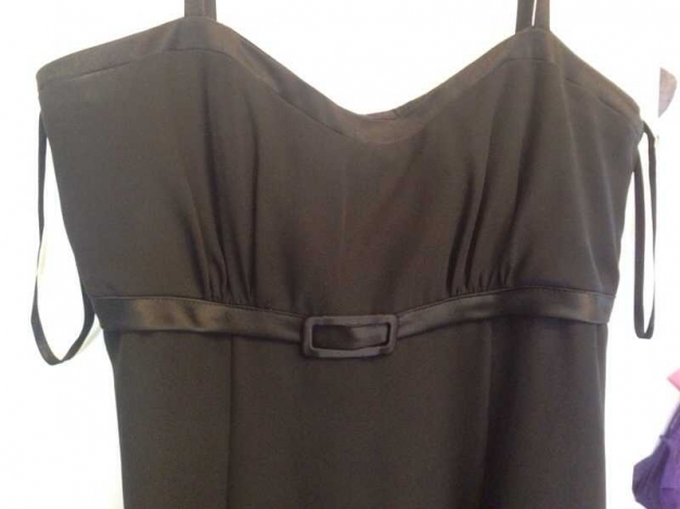 Schlichtes, elegantes Konfikleid von Montego