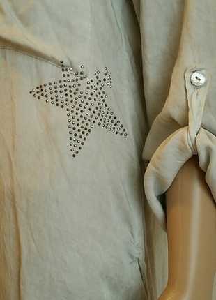 Wunderschöne Bluse mit Steinchen von Made in Italy