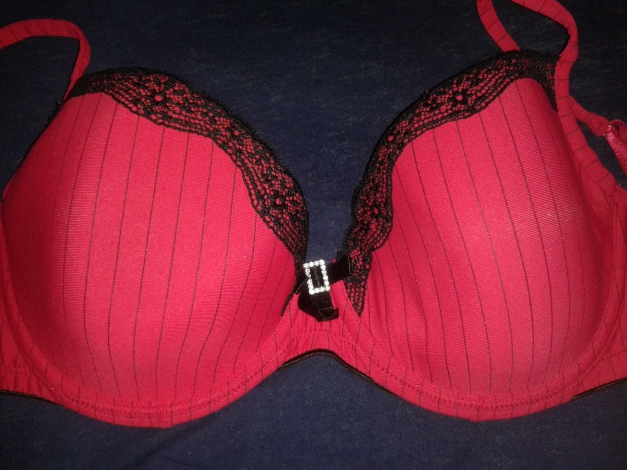 Roter BH von H&M, 75D / H&M