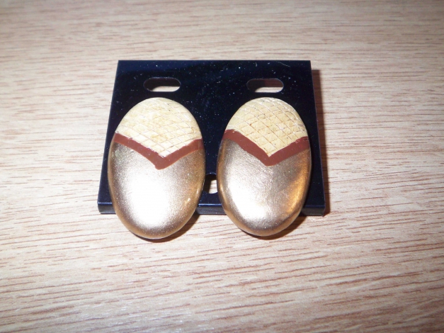 Ohrringe Stecker Nuss groß braun-golden NEU