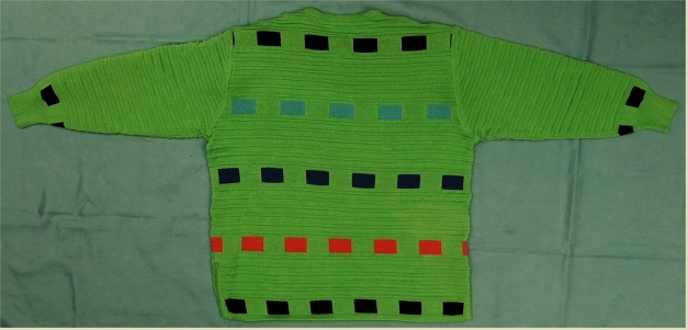 Erica Rössler Damen-Pullover - Liniengesteppt - Größe 44 - Grün mit Muster - Besonderheit : Mit Miniloch