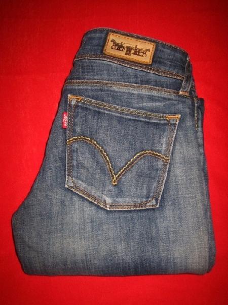 LEVIS STRAUSS STRAIGHT FIT 570 GERADES BEIN STRETCHHOSE JEANS HÜFTJEANS JEANSHOSE 27/34 34 XS