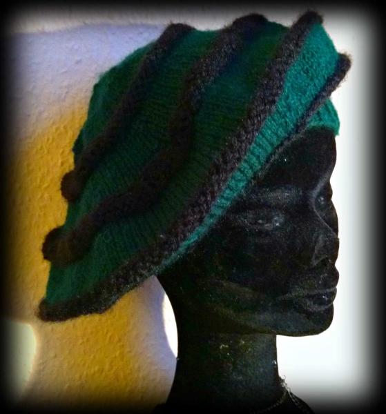 Multi-Look Mütze in grün/schwarz