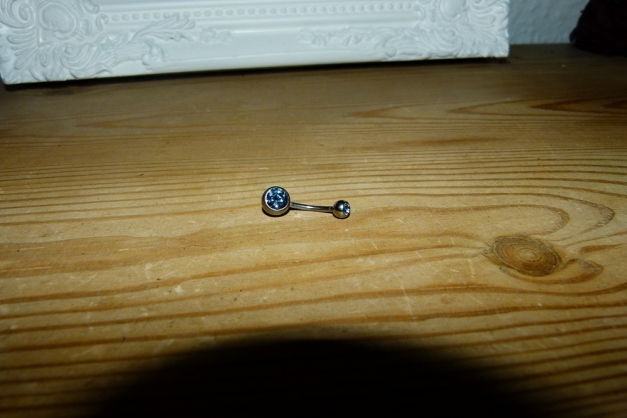 12mm Bauchnabelpiercing Blaue Steine