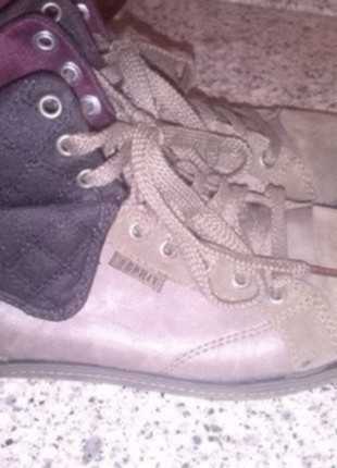 High-Sneaker, Esprit, sportlich