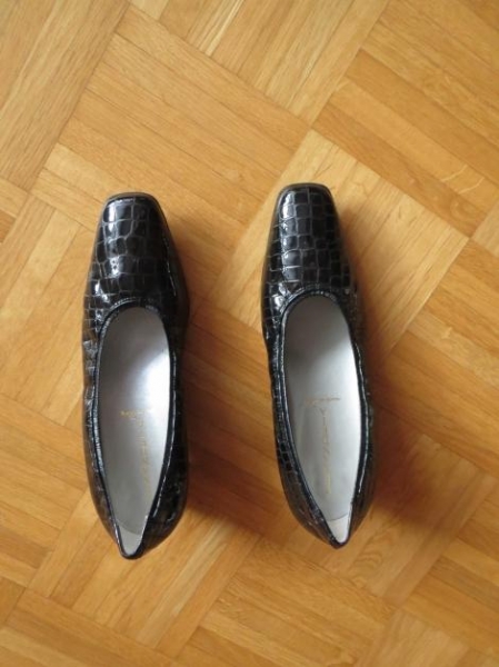 Lackschuhe/Pumps/Schick,4,5 cm Absatz,schwarz