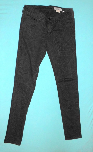 Röhrenjeans Schlangenmuster Gr.27 / 36