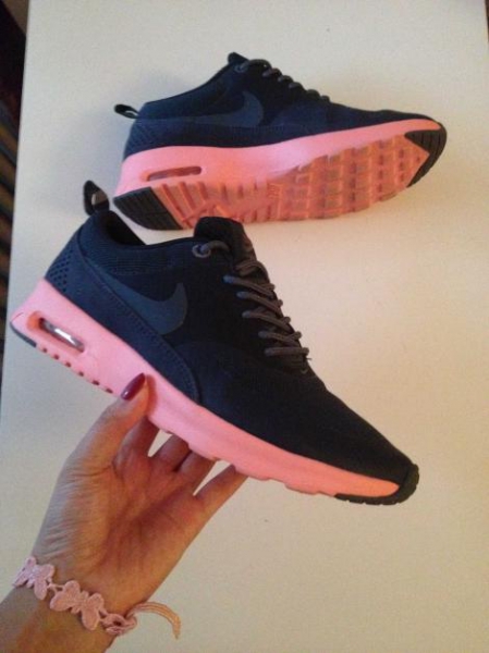 Nike AirMax Thea (Armory Navy/Atomic Pink)