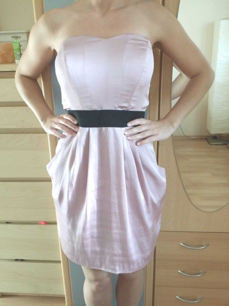 Roséfarbenes Ballkleid