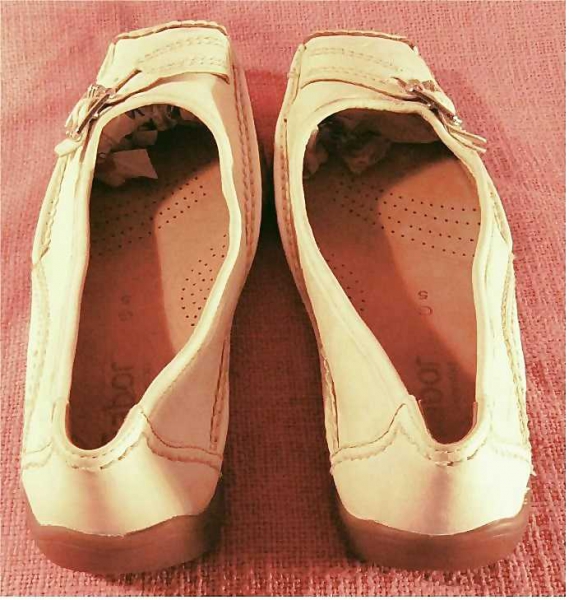 Damen-Schuhe von Gabor -  Slipper / Ballerina - Wildleder - altweiß - Größe 5