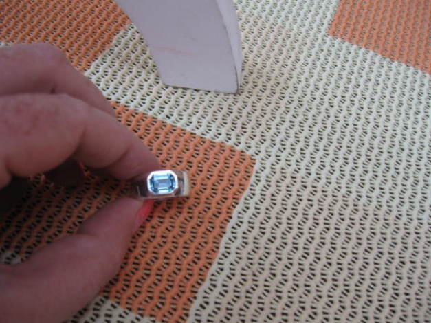 *** NEU ~ Schöner Ring ***