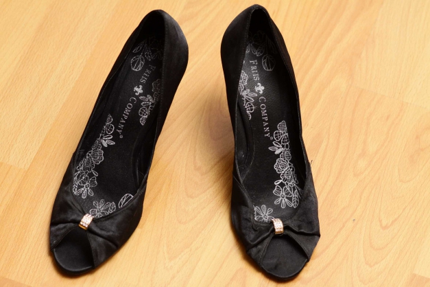 Friis & Company Peeptoes Pumps