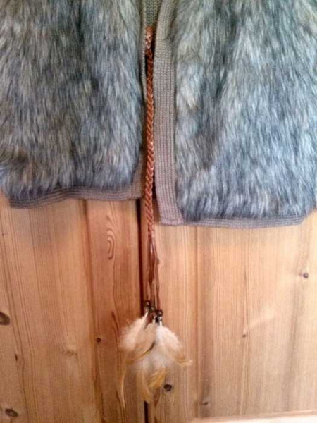Fellweste im Indianerstyle
