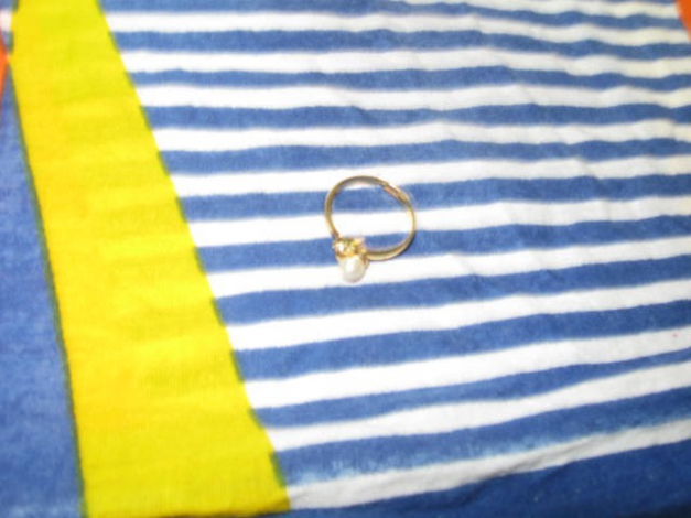 *** NEU ~ Süss ~ Ring mit Perle ***