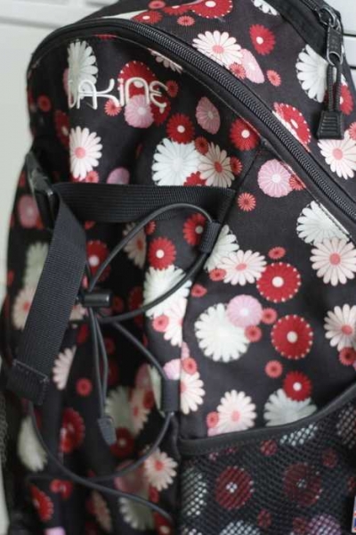 Dakine Wonder Rucksack mit Blumenmuster