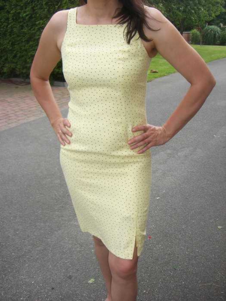 Etuikleid, Gelbes Sommer Kleid mit Punkten, 60 er Jahre look, , Abendkleid