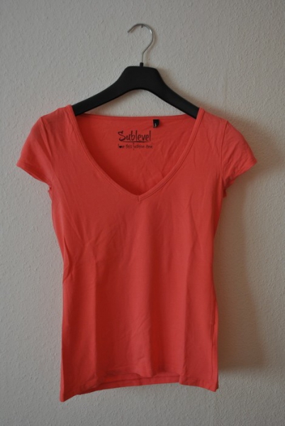 Sommerliches T Shirt in Rot/Orange