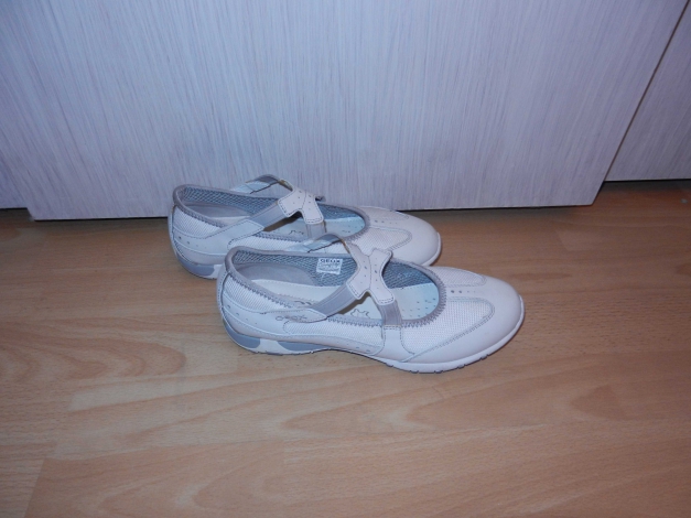 Geox Respira Ballerinas mit OVP, Weiß