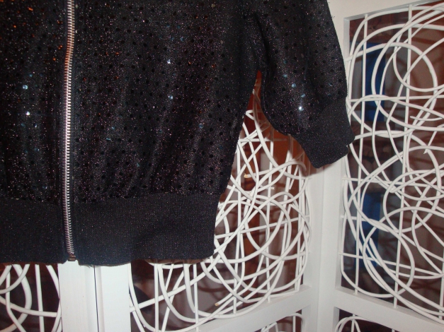 Partyjäckchen schwarz-glitzenrd