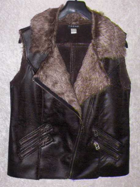 Weste in Lederoptik