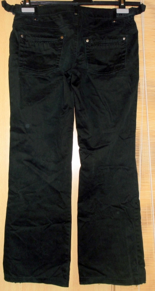 samtartige Hose schwarz gerades Bein