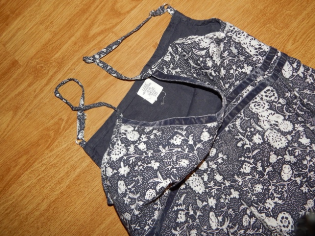 Blümchen Sommerkleid Gr. M der Marke H&M