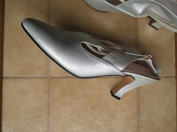 Schuhe/Slingbacks/Schick,7cm Absatz,neu