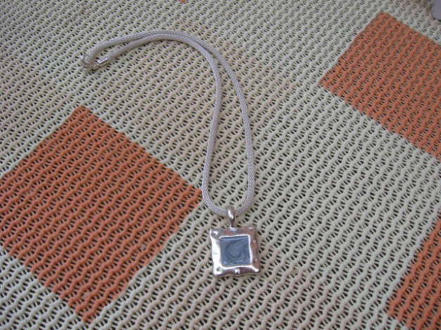 *** Neue Kette mit Anhänger ***