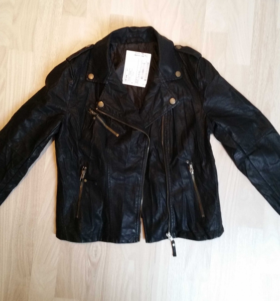 Review-Jacke in Lederoptik! NEU