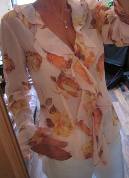 Chiffon Bluse mit Rüschen Gr. 36 / 38