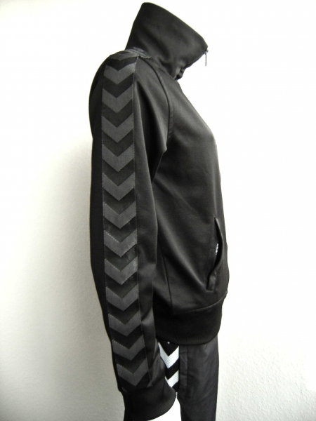 hummel trainingsjacke schwarz