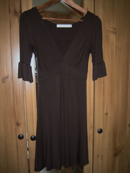 Kleid Shirtkleid A-Form Rüschen Tiefer Ausschnitt