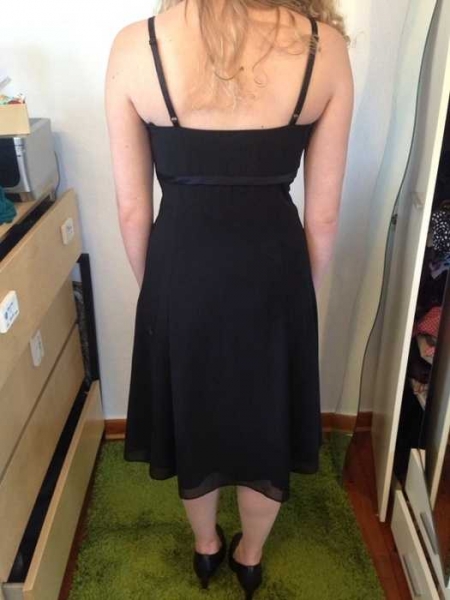 Schlichtes, elegantes Konfikleid von Montego